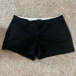 black old navy shorts